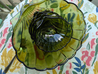 Rich green vintage clamshell serving bowl set with 4 small salad dessert bowls - Artful Accumulator Boutique Vintage