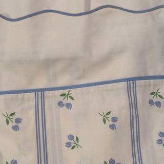 Top Sheet - Tiny florals, stripes, special scalloped border