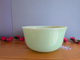 Jadite Mixing Bowl - Artful Accumulator Boutique Vintage