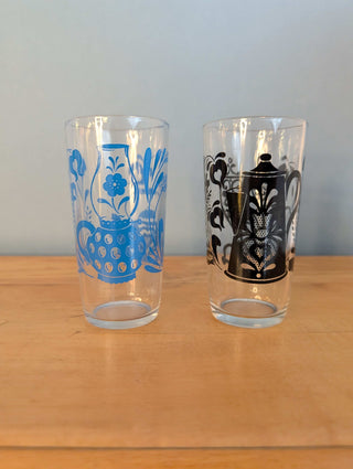 Glassware with tea kettle decals, set of 2 complementary designs