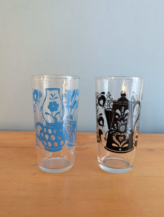 Glassware with tea kettle decals, set of 2 complementary designs