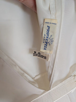 Vintage White wedding dress by Pronuptia - Artful Accumulator Boutique Vintage