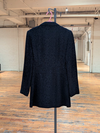 Blazer noir texturé à boutons, brodé de fleurs, fabriqué en France