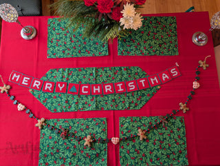 Garland 68 inches: Gingerbread, plaid hearts, wooden christmas trees, and plastic beads