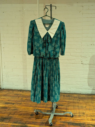 Turquoise patterned dress roses abstract dots white collar and bow - Artful Accumulator Boutique Vintage