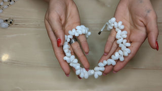 White Shell Necklace - Artful Accumulator Boutique Vintage