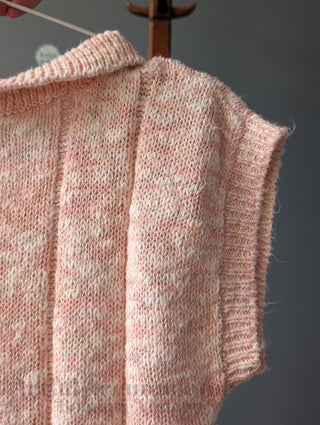 Pull court côtelé rose et blanc à boutons, style preppy sportif, de la marque SML, taille S