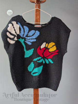 Gilet sans manches court en maille florale noire à fleurs multicolores de la marque Worthington