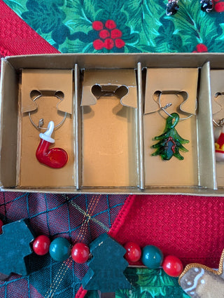 party set of 5 Christmas-themed wine charms made from lamp-worked glass - Artful Accumulator Boutique Vintage