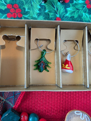 party set of 5 Christmas-themed wine charms made from lamp-worked glass - Artful Accumulator Boutique Vintage