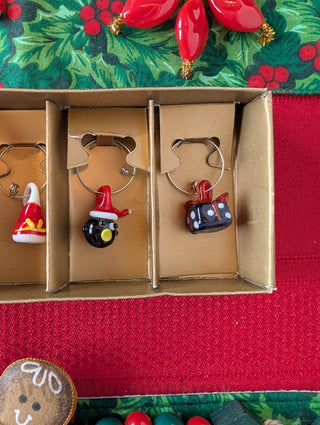 party set of 5 Christmas-themed wine charms made from lamp-worked glass - Artful Accumulator Boutique Vintage