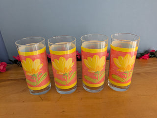 Set of 4, floral drinking glasses
