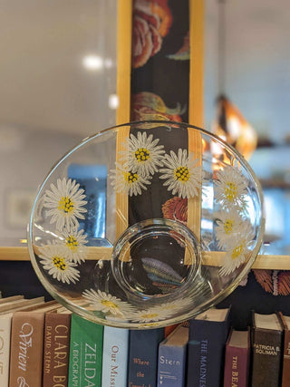 "white daisy with yellow stamens" 70's Anchor Hocking footed bowl with on clear glass -  - #tag1# - #tag2# - #tag3# - #tag4# - the Artful Accumulator's Vintage Boutique